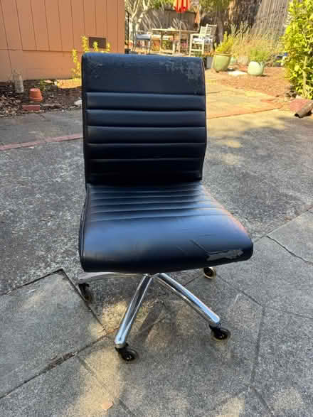 Photo of free Office chair (Richmond Annex) #1