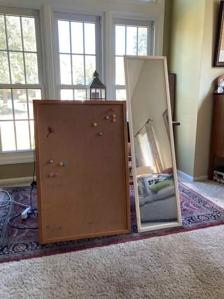 Photo of free Mirror and bulletin board (Buffalo Grove) #1