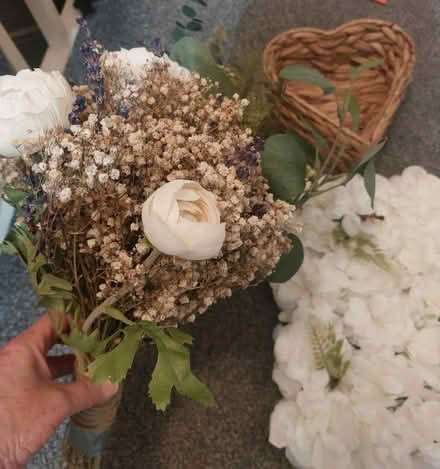 Photo of free Artificial flowers/ dried bouquet (Huyton L36) #2