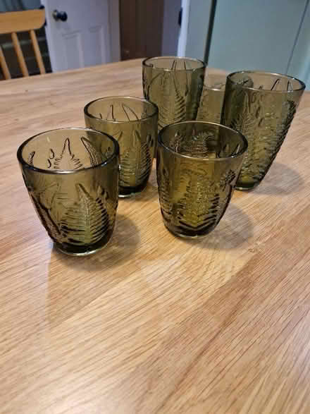 Photo of free Six green glasses (Matlock DE4) #1