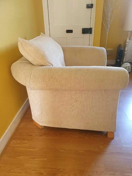 Photo of free Comfy armchair (Bagshot GU19) #2