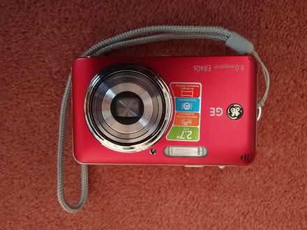 Photo of free EG DIGITAL CAMERA SET-E840S-Red (B90 shirley) #4