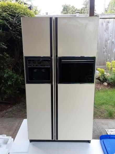 Photo of free GE Refrigerator - Fridge (South Seattle) #2