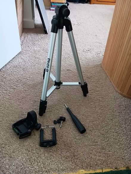 Photo of free Tripod (South Darenth DA4) #1