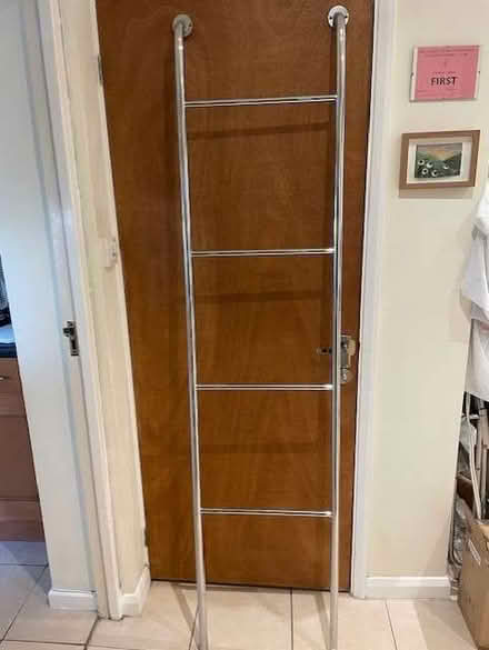 Photo of free chrome ladder-type towel rail (Eastbourne BN21) #1