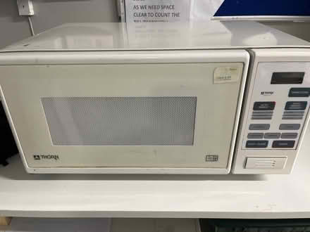 Photo of free Microwave (Gravesend DA12) #1