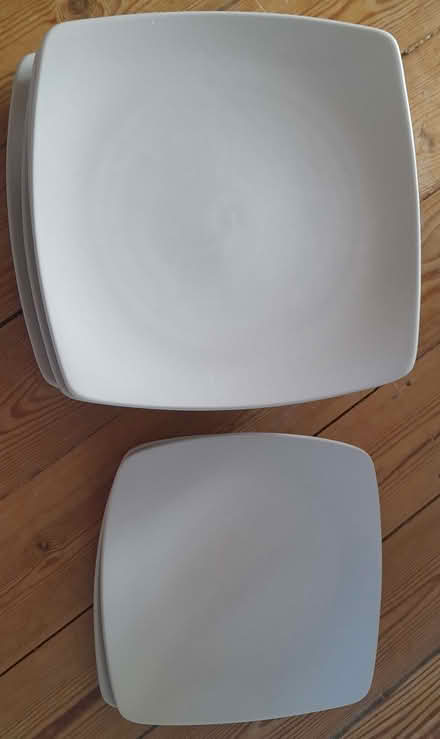 Photo of free 6 dinner plates (Whitehawk BN2) #1
