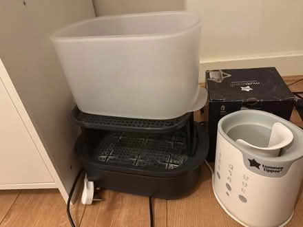 Photo of free bottle sterilizer& bottle warmer (Colindale NW9) #1