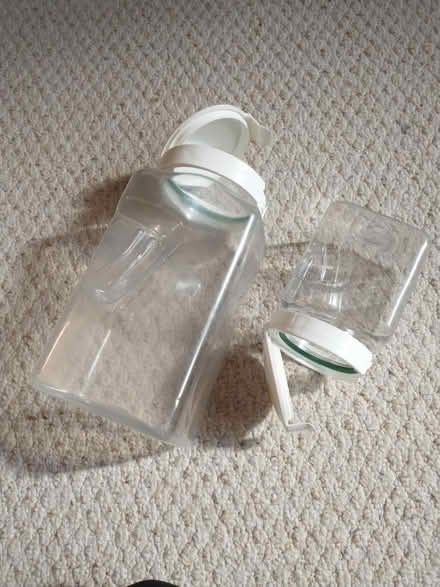 Photo of free Two snapware containers (Aspen Hill) #1
