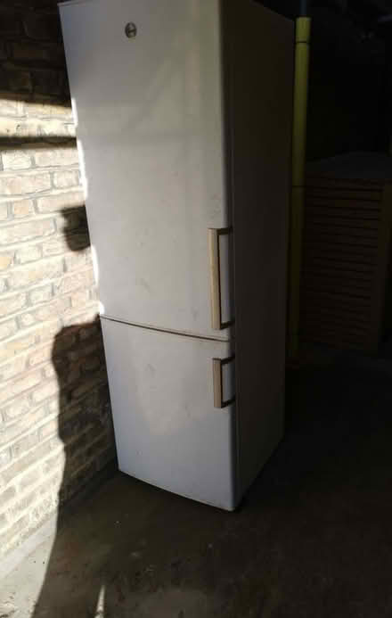Photo of free Fridge Freezer 60/40 (Crouch Hill N19) #1