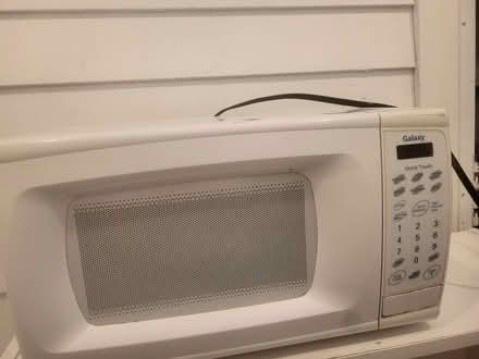 Photo of free High Powered Microwave (Near Downtown Ypsilanti) #2
