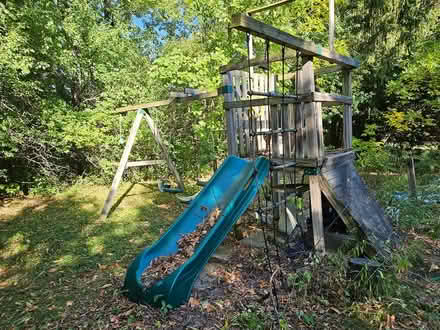 Photo of free Play structure (Near the experimental farm) #1