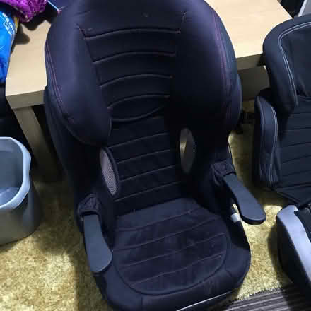 Photo of free 2 car seats (De21) #2