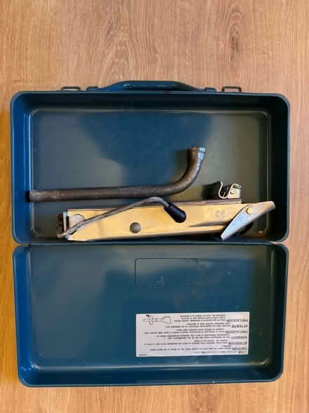 Photo of free Car jack (Glasgow G20) #2
