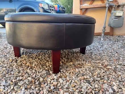 Photo of free ottoman (87120) #1