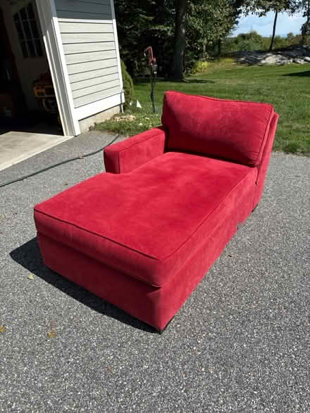 Photo of free Chaise (Burlington) #1
