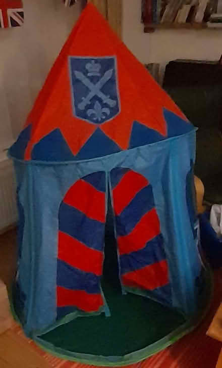 Photo of free Child's play tent (Whitehawk BN2) #1