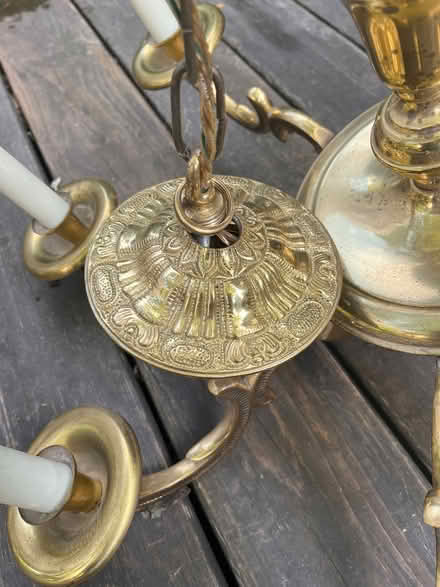 Photo of free Vintage chandelier (Etobicoke Royal York and Bloor) #2