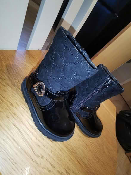 Photo of free Little boots (Idle BD10) #1