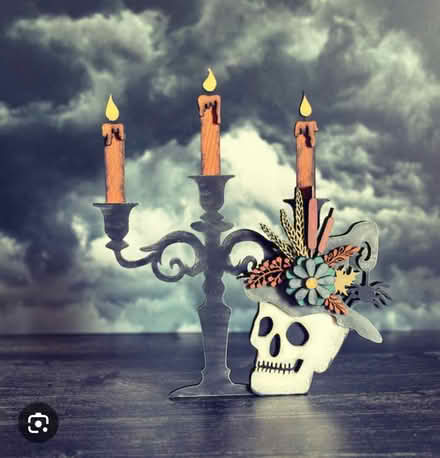 Photo of Halloween paraphernalia for a pub party (Upper Holloway N19) #3