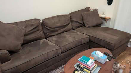 Photo of free Sectional plush couch (St-Henri/Lower Westmount) #2