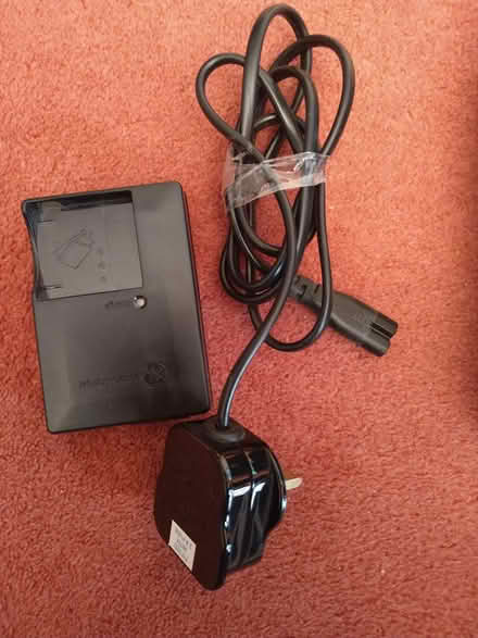 Photo of free EG DIGITAL CAMERA SET-E840S-Red (B90 shirley) #3