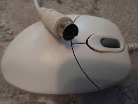 Photo of free Computer mouse PS/2? connection (Hornchurch RM12) #1