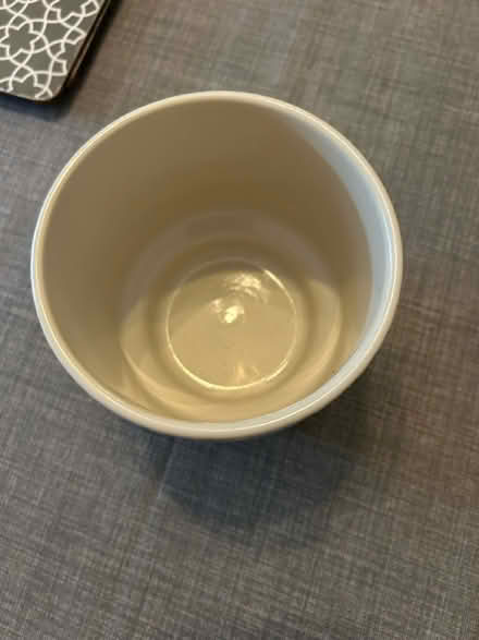 Photo of free Indoor plant pot (Ha2 8pw) #2