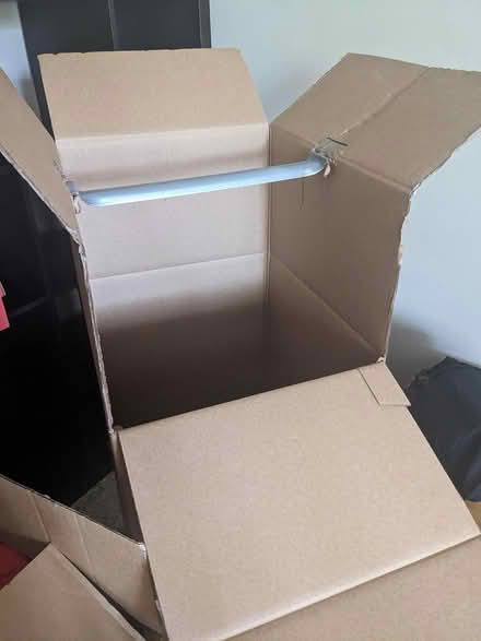 Photo of free Tall Garment Hanging moving box (Pasadena Auditorium) #1
