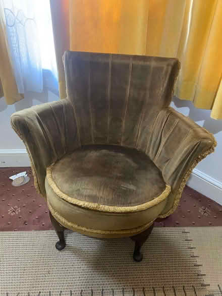 Photo of free Chair (Queens Park W9) #1