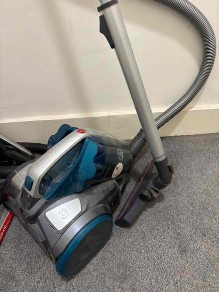 Photo of free Hoover vacuum cleaner (Fulham SW6) #1