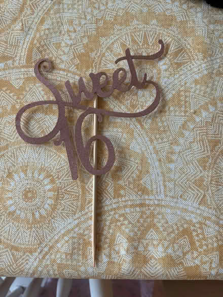 Photo of free 16th Birthday Decorations (east credit) #3