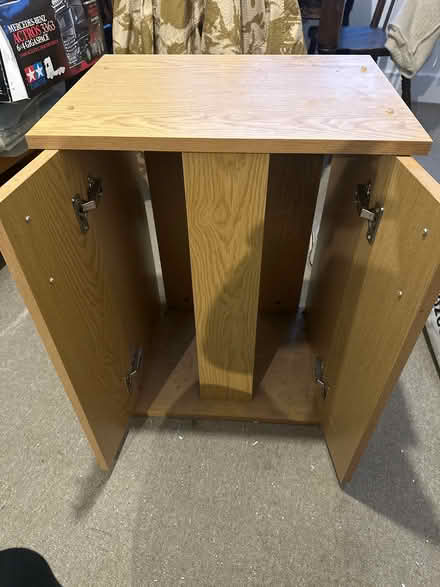 Photo of free Reptile/Fish Tank Stand (Dover Street SN1) #2
