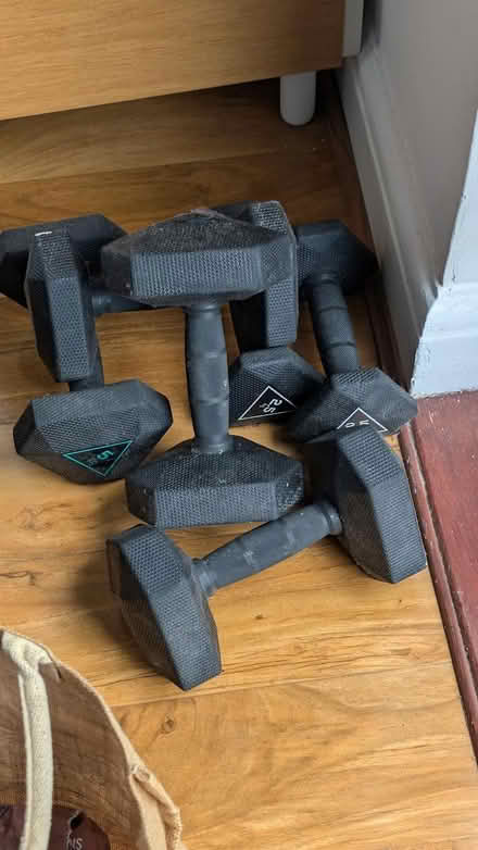 Photo of free Multiple items (nw2) #2