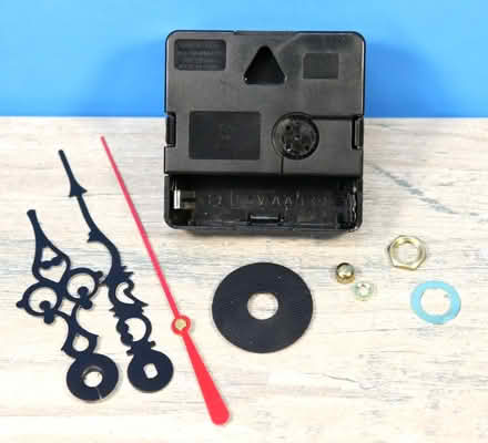 Photo of battery clock movement (Rose Green PO21) #1