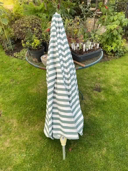 Photo of free Top half of parasol (Stanley PH1) #1