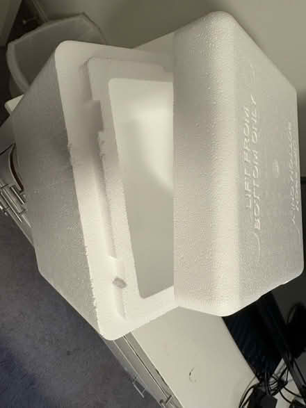 Photo of free Small styrofoam coolers + ice packs (West Springfield) #2