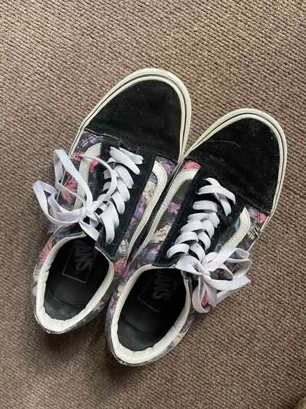 Photo of free Vans shoes (B16 near Canals) #1