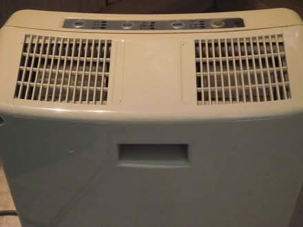 Photo of free NaturoPure Multi Tech HF 300C Air Purifier (Stoke Prior HR6) #4