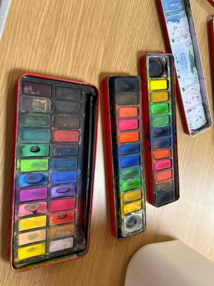 Photo of free Loads of watercolour palettes (Heswall) #1