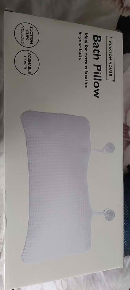 Photo of free bath pillow (Moseley B13) #1