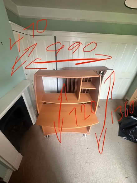 Photo of free Computer Desk (Steyning) #3