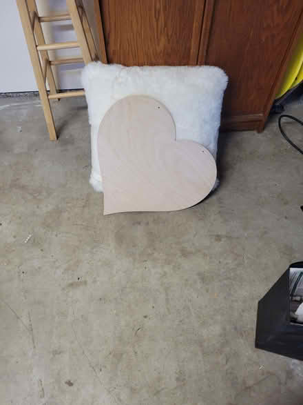 Photo of free Large Wooden Heart (Dena Dr. McKinleyville) #1