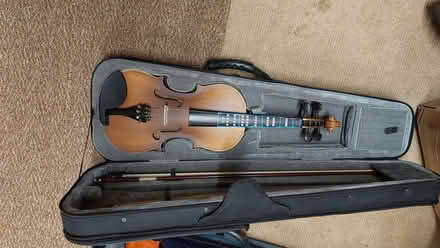 Photo of free Pair of violins with cases (Hornby LA2) #2