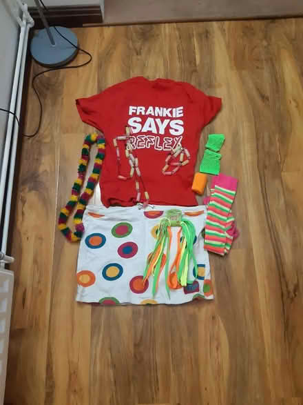 Photo of free 80s fancy dress (B38) #2