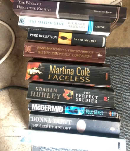 Photo of free Books (SE6) #3