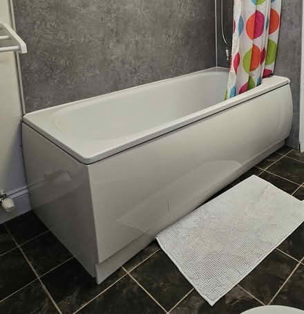Photo of free Small enamel bath (Wigmore, Gillingham) #2