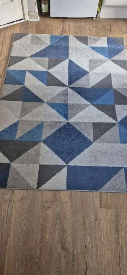 Photo of free Rug (GL51) #2