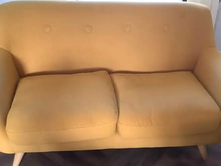 Photo of free Sofa (High Handenhold DH2) #2