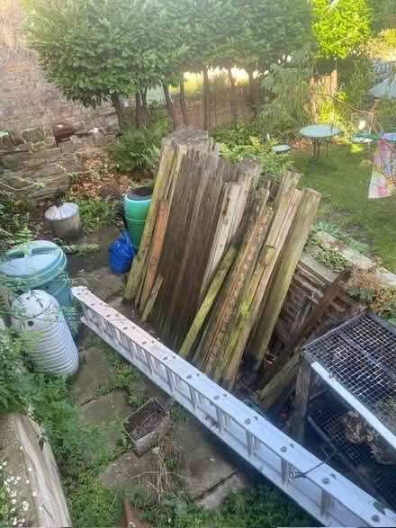 Photo of free Fence panels and posts (Saltaire BD18) #2